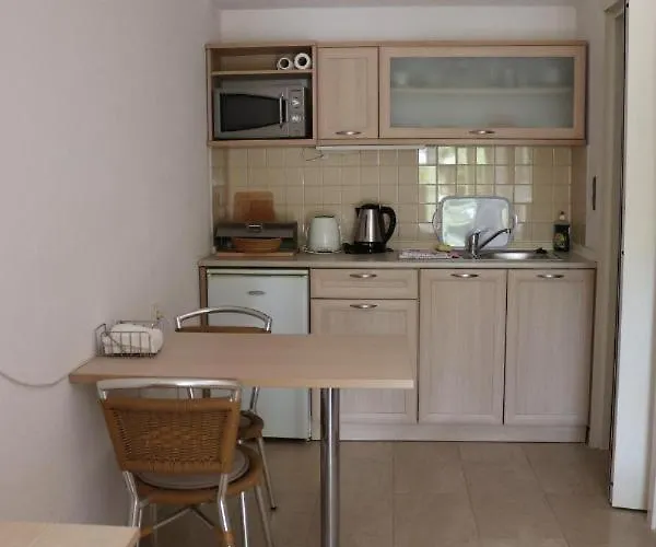 Haus Renate דירה *